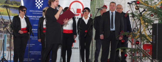 Svečano otvoren 11. međunarodni Božićni sajam u Otočcu