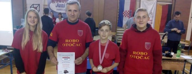 Otočki robotičari plasirali se na Europsko prvenstvo robotičara u Hannoveru!