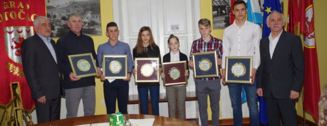 Dodijeljena priznanja najboljim sportašima grada Otočca