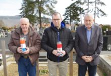 Izaslanstvo Grada Otočca obilježilo godišnjicu smrti Dražena Bobinca