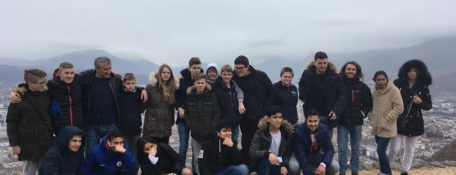 Otočki robotičari sretno se vratili iz Grenobla