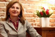 U book caffeu Paradiso Otočac predstavljanje nove knjige dr. Sanje Toljan