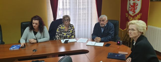 AVION DOUGLAS C3 USKORO U FUNKCIJI TURISTIČKE ATRAKCIJE GRADA OTOČCA!