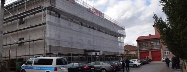 U Policijskoj postaji Otočac održana konferencija za medije na temu energetske obnove zgrade Policijske postaje
