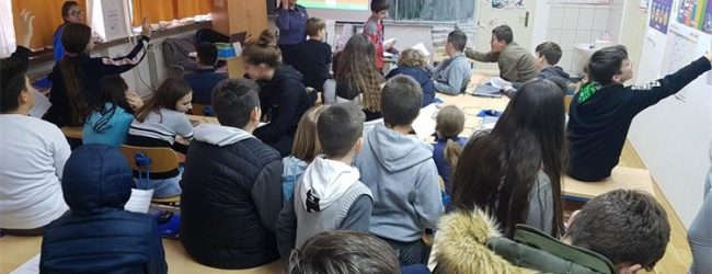 Edukativna predavanja osnovnoškolcima u okviru akcije “Mir i dobro”