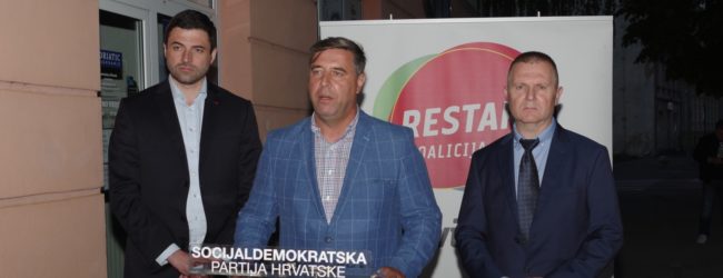 Davor Bernardić u Otočcu: HDZ je u zadnjih 30 godina uništio industriju u Hrvatskoj