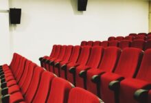 U otočkom kinu postavljene nove stolice