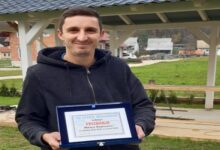 Milanu Dujmoviću priznanje za najboljeg pilota paragliding kluba Leteći medvjedići