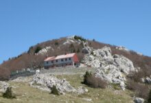 Zatvoren Planinarski dom Zavižan