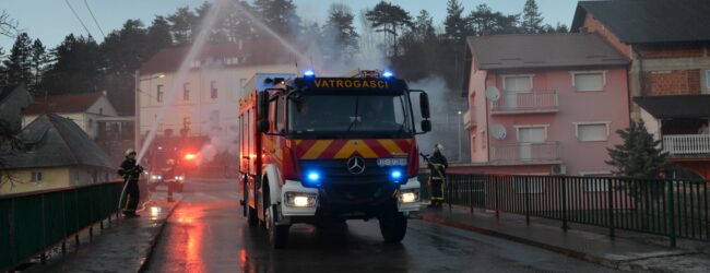Stiglo novo vatrogasno vozilo za otočke vatrogasce