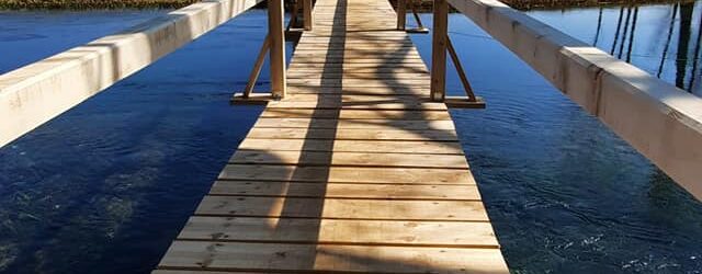 Obnovljen drveni most kod hotela “Gacka”