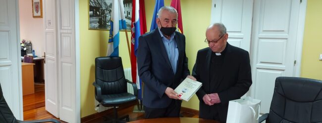 Gradonačelnik Stjepan Kostelac primio mons. mr. Tomislava Šporčića