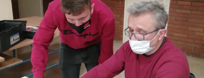 Otočki robotičari sudjelovali na edukaciji u sklopu projekta “Uvod u robotiku”