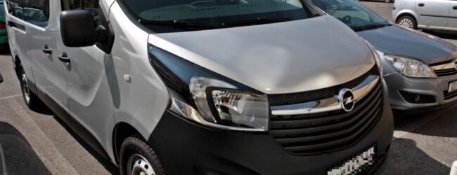 Novo kombi vozilo stiže u Zajednicu sportskih udruga Grada Otočca