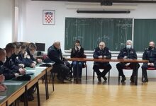 Primljeni novi policijski službenici u PU ličko-senjsku