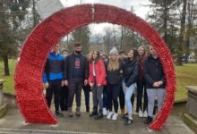 Otočki srednjoškolci sudjelovali u pripremama za Advent