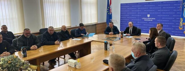 Župan Petry održao sastanak s ratnim zapovjednicima i braniteljskim udrugama