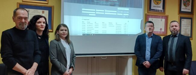 Otočac među prvima u županiji uveo iTransparentnost