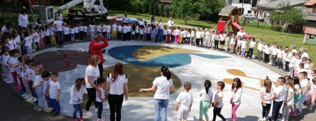 Još jedna milenijska fotografija iz Otočca!