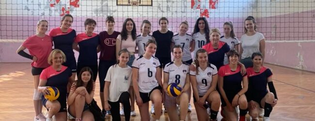Medalja za otočke odbojkašice!