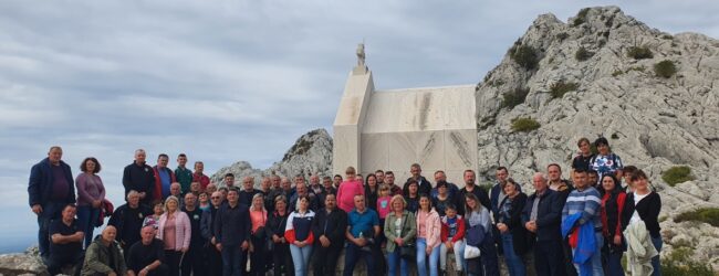 Otkrivanje i blagoslov spomen ploče na mjestu pogibije hrvatskog branitelja Marka Rončevića na Tulovim gredama