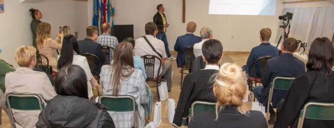 U Karlobagu održana konferencija o buri