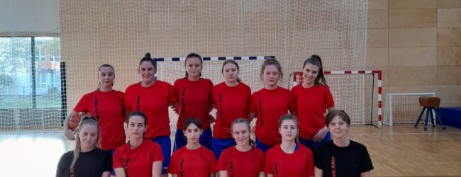 ŽKK Otočac – ŽKK ARX | 49:93