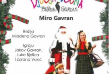 Predstava za djecu „Bjelobradi nosi darove“