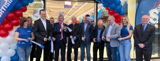 Češki brand Sportisimo od danas u sklopu trgovačkog centra Stop Shop u Gospiću