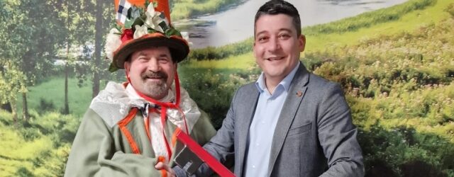 Meštar Jura preuzeo ključeve Grada Otočca