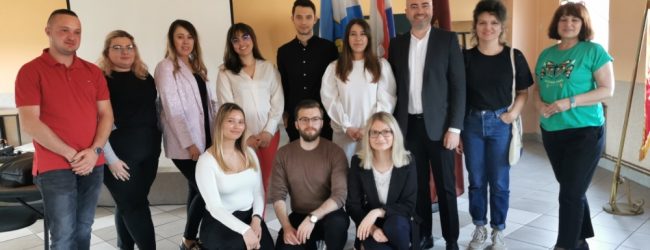 Održana informativno-edukativna radionica OU Podum i Savjeta mladih Grada Otočca