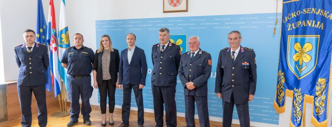 Vatrogasci Ličko-senjske županije uvijek spremni za djelovanje!