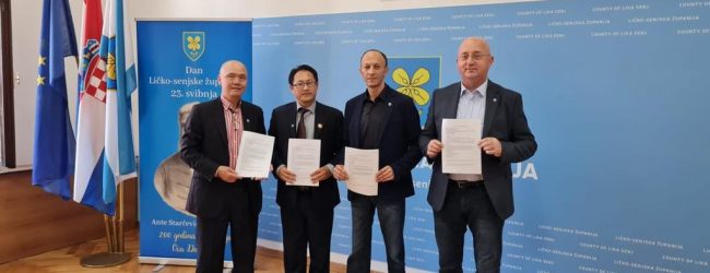 U cilju razvoja gospodarstva u Ličko-senjskoj županiji, suradnja i na međunarodnom planu