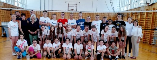OŠ Zrinskih i Frankopana Otočac i ove godine provodi projekt “Sportski praznici”