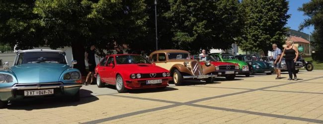 Završio je 1. Susret povijesnih vozila Nikola Tesla