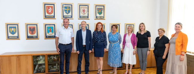 578.600 eura za program cjelodnevne škole u Ličko-senjskoj županiji
