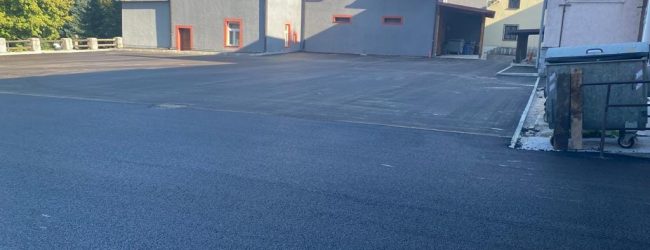 U tijeku završni radovi na obnovi dvorišnog parkirališta Ličko-senjske županije
