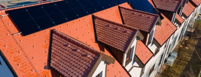 Uskoro završetak radova na izgradnji solarne elektrane za potrebe Razvojnog centra Ličko-senjske županije