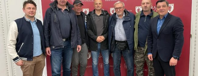 Potpisani i uručeni ugovori o financijskoj potpori projektima udruga