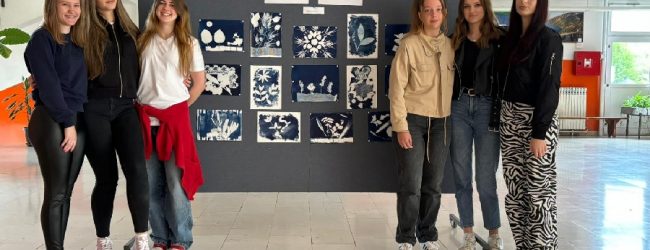 Otočki gimnazijalci sudjelovali u radionici  cijanotipije