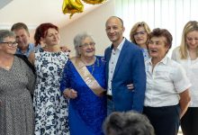 Baka Zorka iz Brinja proslavila 100. rođendan!