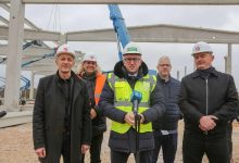 Župan Petry i predsjednik Uprave Pevexa Krešimir Bubalo obišli gradilište trgovačkog centra u Gospiću