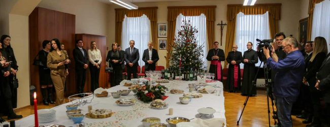 Novoizabrani biskup mons. Marko Medo održao tradicionalno božićno primanje u Gospiću