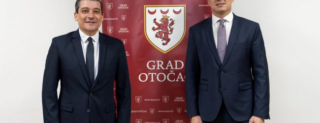 Gradonačelnik Bukovac: I dalje, zajedno za naš i vaš Otočac