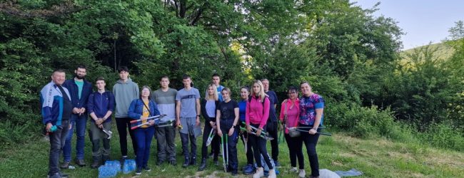 Uspješno provedena akcija čišćenja i uređenja šetnice na Humcu