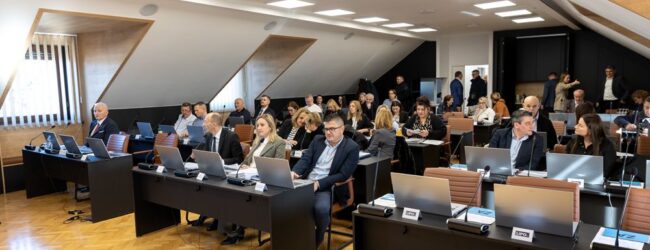 Usvojen Proračun Ličko-senjske županije za 2026. godinu u iznosu od 95,2 milijuna eura