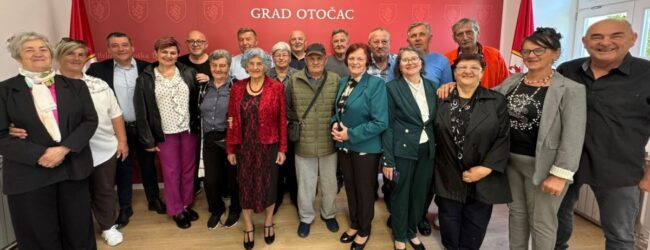 Gradonačelnik Bukovac primio članove Udruge umirovljenika Otočac