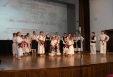 Završena 6. Smotra dječjeg folklora u Otočcu: Poznato tko ide u Đakovo, Vinkovce, Županju i Slavonski Brod