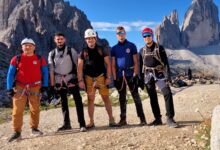 Članovi PAK Annapurne na vrhu Monte Paterno u Dolomitima i na stijenama Napoleonice