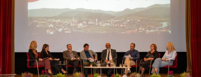 U Otočcu održana 4. konferencija „Nematerijalna baština kao potencijal razvoja“